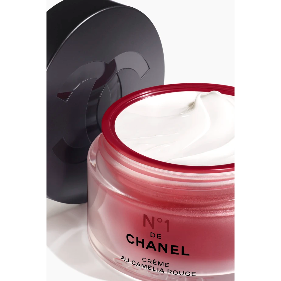 CHANEL N°1 DE RED CAMELLIA CREAM
