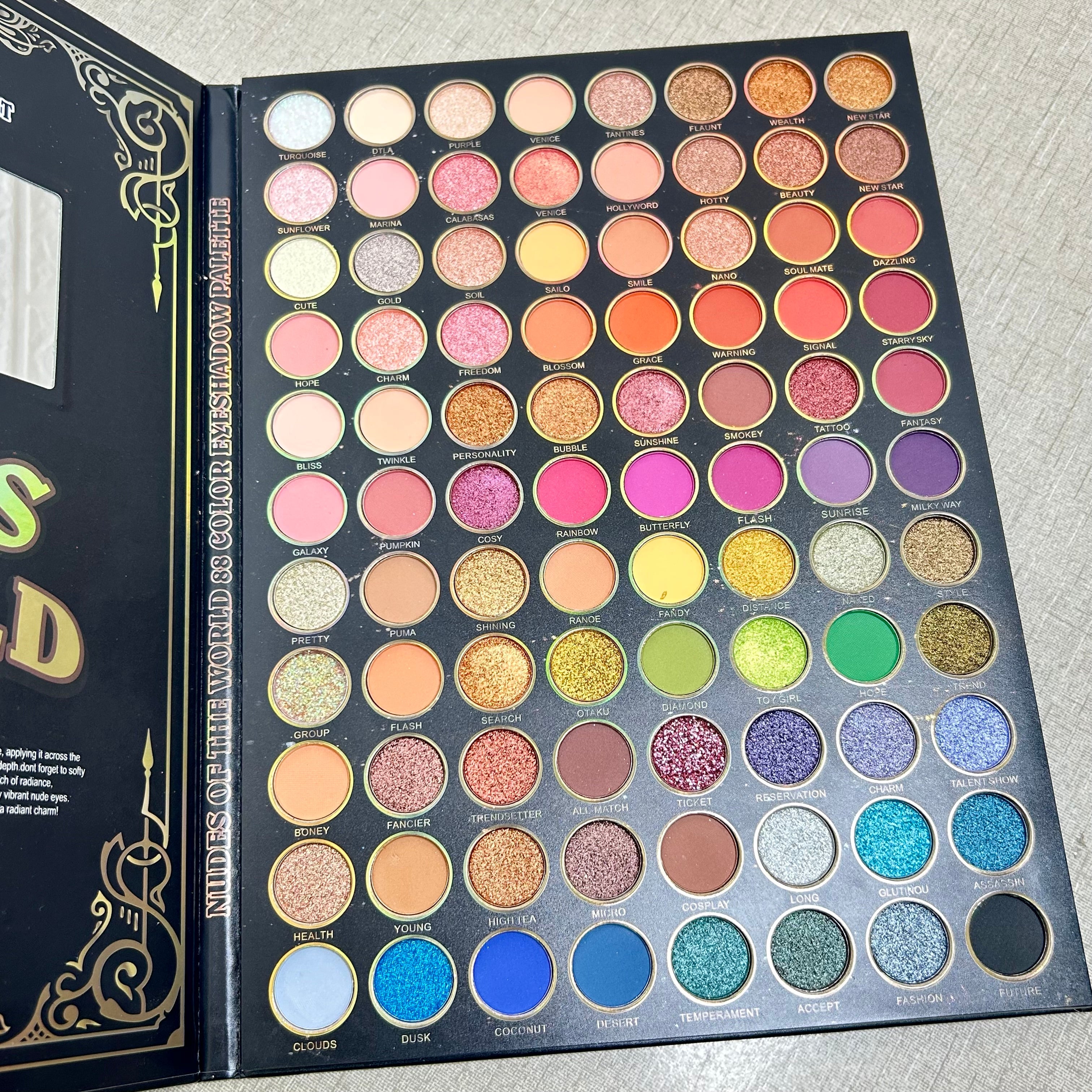 IGOODCO NUDES OF THE WORLD PALLETE - Classy Touch Pk