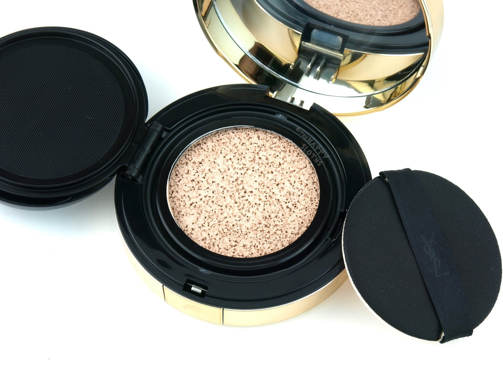 Yves Saint Laurent Le Cushion Encre De Peau Fusion Ink Cushion Foundation