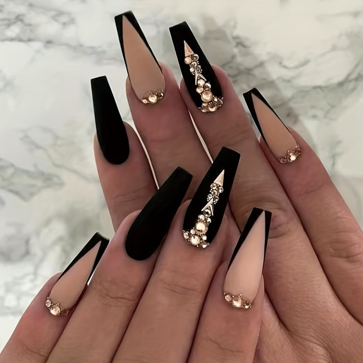 Long Luxury Rhinestone Fake Nails – Black French Tips