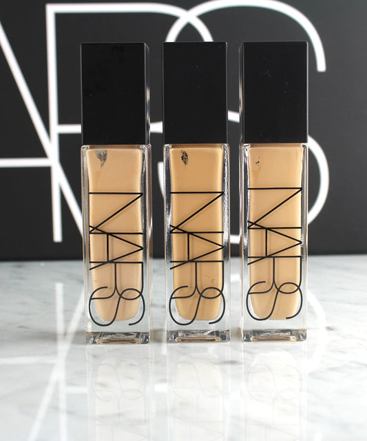 NARS Natural Radiant Longwear Foundation 30ml - Classy Touch Pk